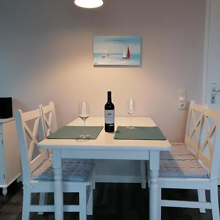 Haus Buskam 29 * Goehren (Ruegen)